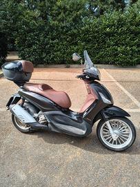 Piaggio Beverly 300