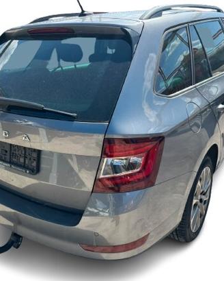 RICAMBI SKODA Fabia III Kombi (NJ5) 1.0 TSI Benzin
