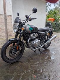 ROYAL ENFIELD Interceptor 650 cc