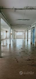 Magazzino laboratorio artigianale produttivo