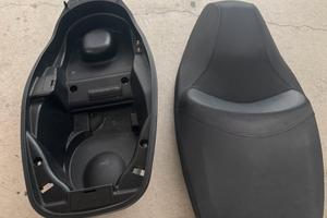 Sella + guscio sottosella Kymco Downtown 300i