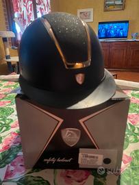 Cap tattini