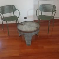 Tavolino in metallo Paris Tours con sedie Emu 
