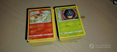 mezzo chilo carte pokemon bordo giallo