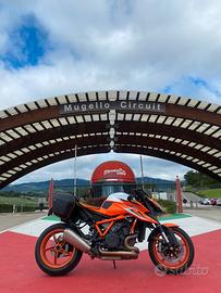 KTM  1290 Superduke R EVO