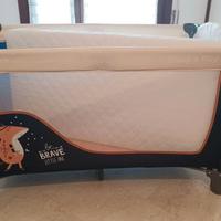 Lettino da Viaggio Hauck + Materasso + Lenzuola