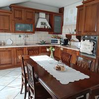 cucina legno castagno come nuova