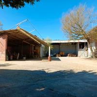 Capannoni portici officina cascina