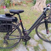 Bicicletta da donna elettrica