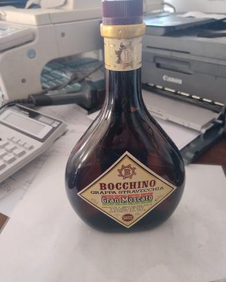 Grappa vintage stravecchia Moscato bocchino