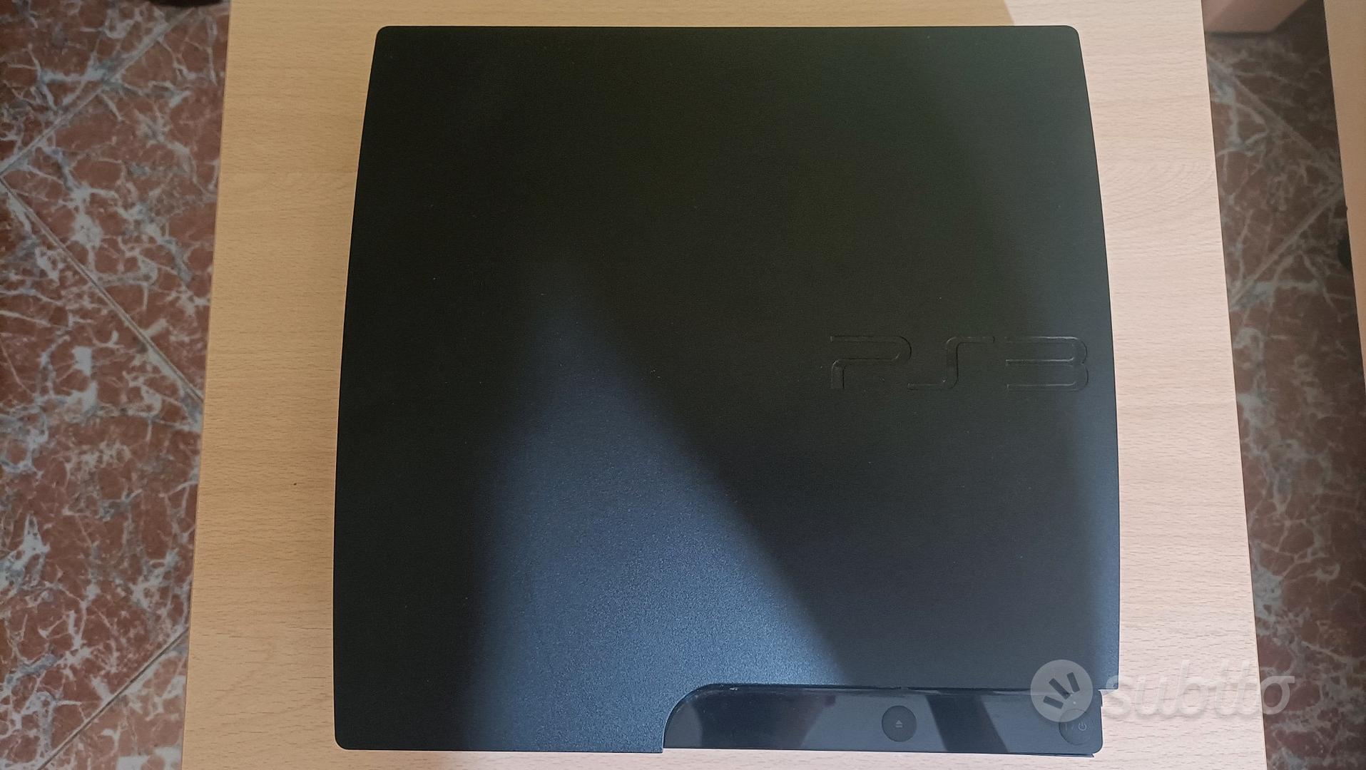 PlayStation 3 Slim + 3 Controller + 5 Giochi