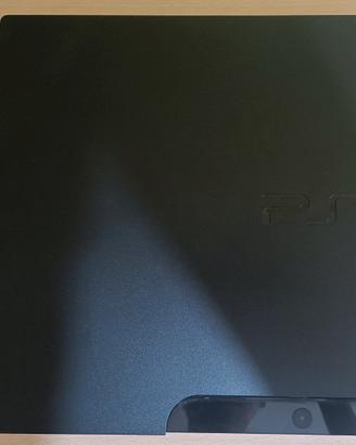 PlayStation 3 Slim + 3 Controller + 5 Giochi