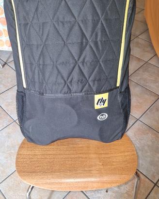 Passeggino viaggio che si trasforma in zaino aereo