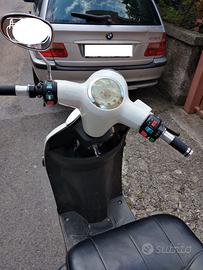 SCOTERINO ELETTRICO TRE RUOTI