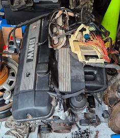 Motore e cambio BMW 325 M54B25 192cv ottime condiz