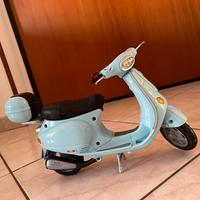 Giocattolo Modellino Vespa Barbie