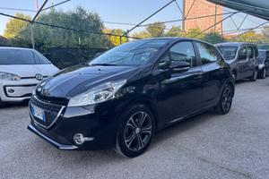 Peugeot 208 1.4 HDi 5 porte Allure OK NEOPATENTATI