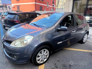 Renault Clio 1.2 16V 5 porte Rip Curl OK NEOPATENT