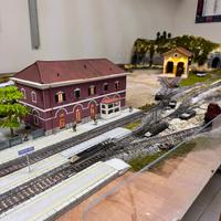 Plastico ferroviario su ruote