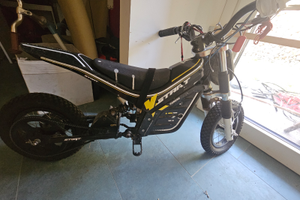 Moto elettrica kuberg start da bambino