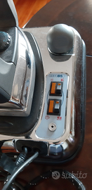 Ferro da stiro a vapore con caldaia