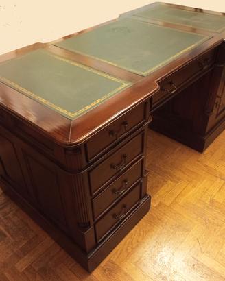 Scrivania ministeriale bifacciale in stile inglese