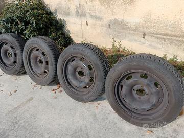 4 cerchi + gomme invernali Citroen C3/ Peugeot 206