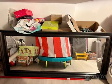 specchio con cornice Ikea