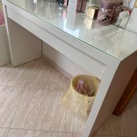 ULTIMI GIORNI-tavolo/toeletta da trucco