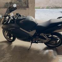 Honda VFR 800 V-Tech