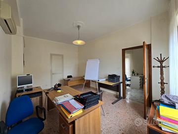 Appartamentino via atenea 70 mq