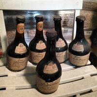 Bottiglie di Barolo,Nebbiolo,Dolcetto,Grignolino