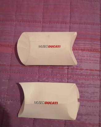 cuffie auricolari ducati