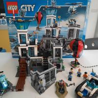 Lego 60130 Lego City La caserma della polizia dell