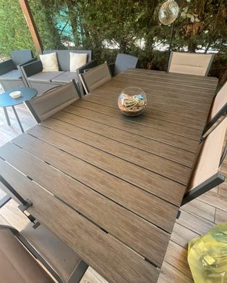 Tavolo da giardino con 6 sedie