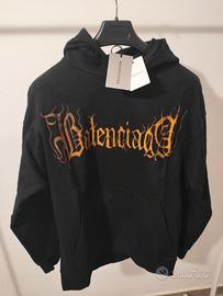Felpa Balenciaga varie taglie disponibili.
