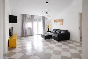 Mansarda con terrazzi zona nuova-smcv