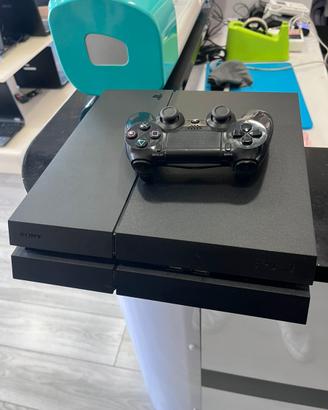Sony Playstation 4 FAT + Joypad