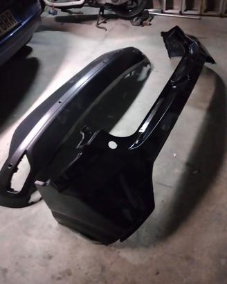 paraurti anteriore e posteriore 