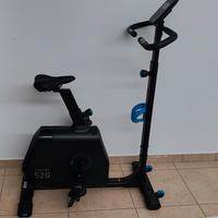 Cyclette EB 520 autoalimentata connessa