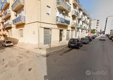 Locale commerciale in Via Sicilia