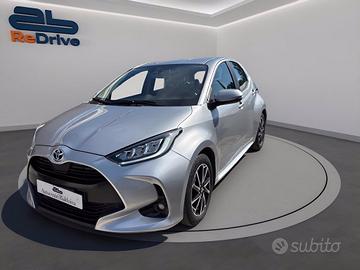 TOYOTA Yaris 1.5h trend