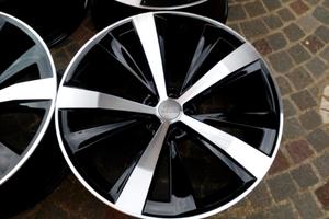 CERCHI 21 ORIGINALI AUDI COD:1133