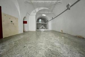 MULTILOCALE A SANTERAMO IN COLLE