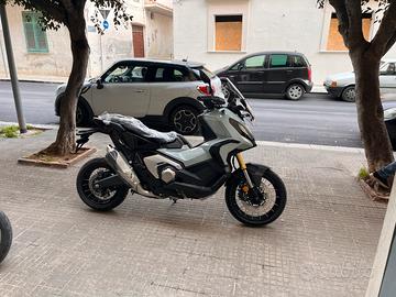 Honda X-ADV 750