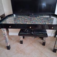 tavolino cinese con sgabello