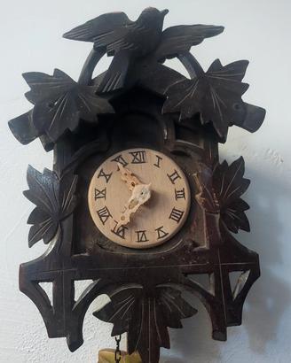 orologio a cucu antico