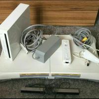 Nintendo wii+ balance board+ chitarra guitar hero