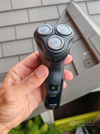 Rasoio elettrico philips con scatola 