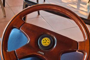 Volante sportivo vintage in legno Volkswagen 